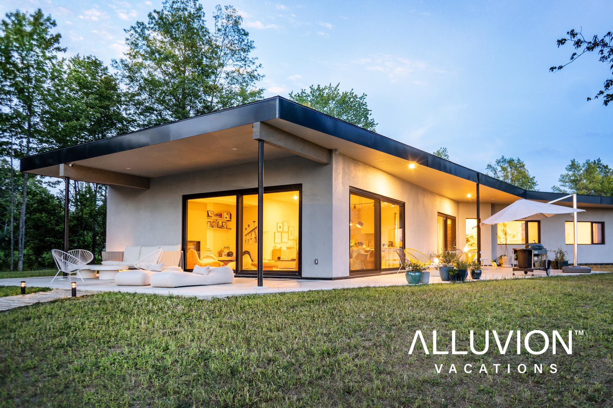Luxurious Modern Villa with a Pool in the Heart of Hudson Valley's Farmland – Airbnb Management by Alluvion Vacations – Upstate Airbnb Management – Catskills Vacation Rental Management