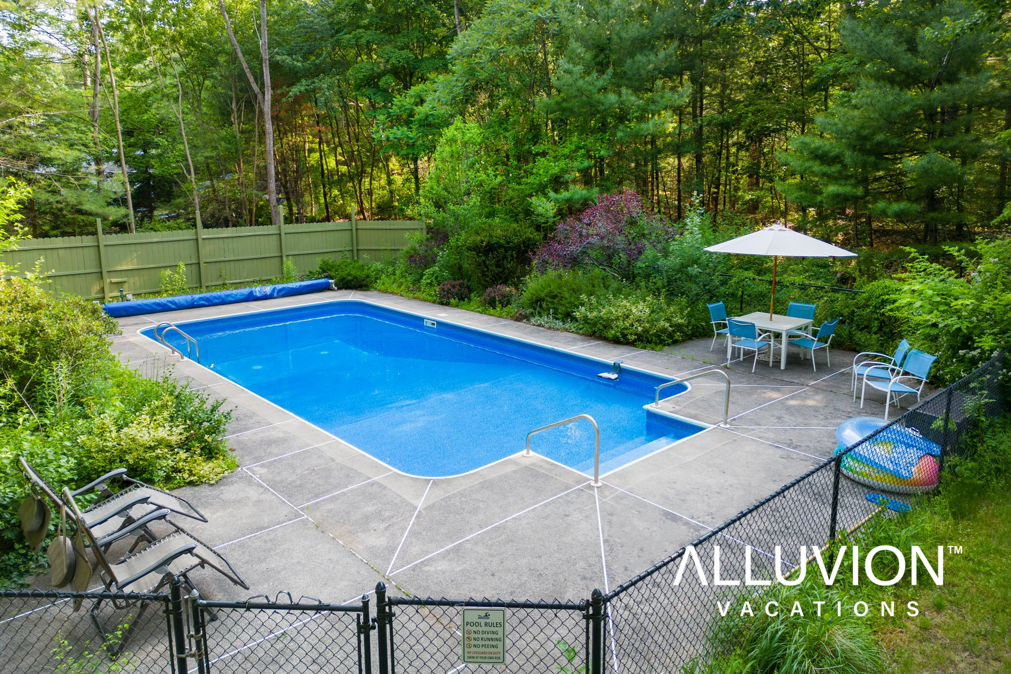 Find serenity at Alluvion Vacations’ Private Getaway Airbnb Cabin with a Pool near Hudson, NY