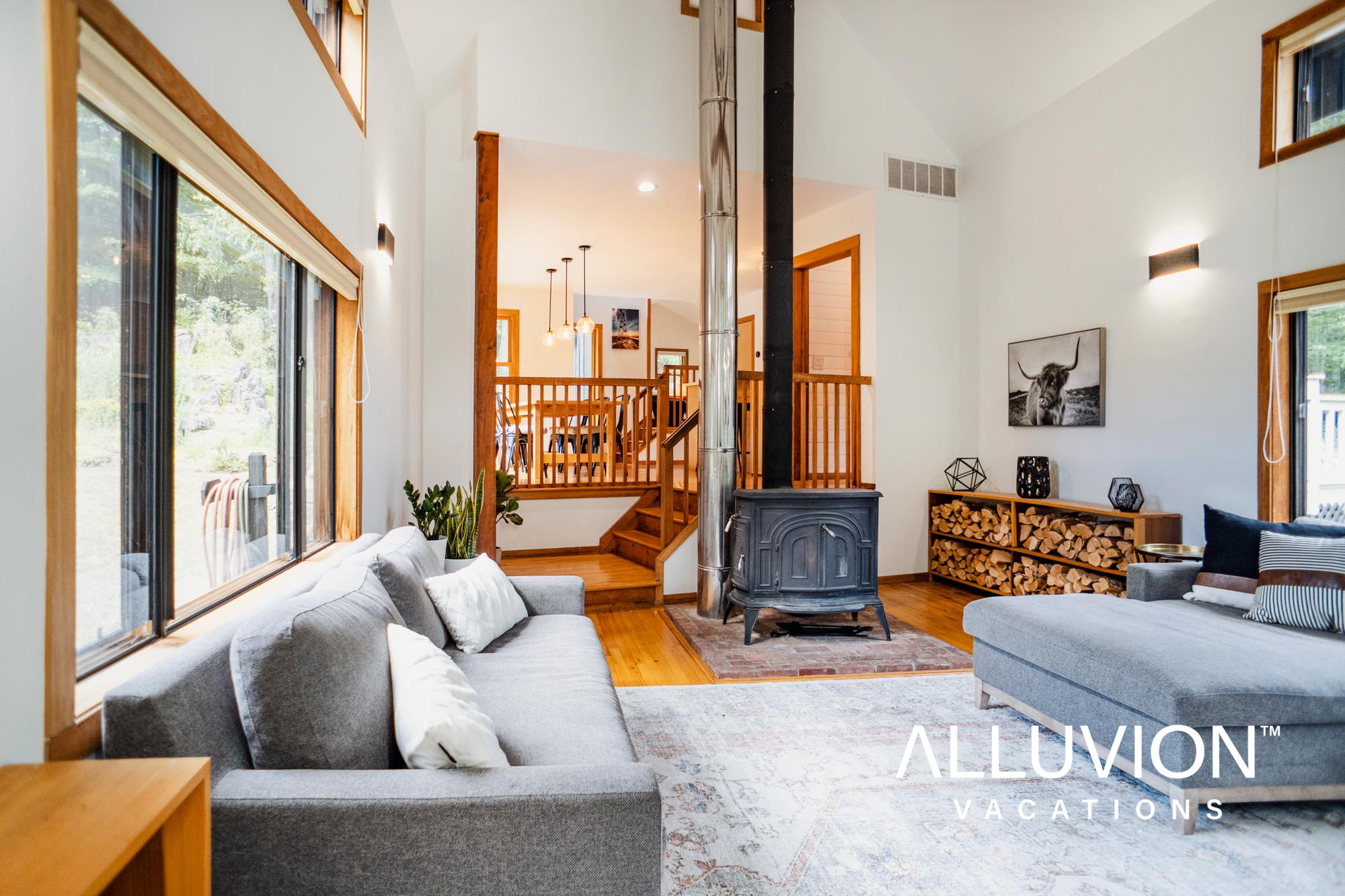 Modern Rustic Airbnb Home in Warwick, NY – Catskills Mountains Short Term Rental by Alluvion Vacations – Photography by Maxwell Alexander, Alluvion Media 