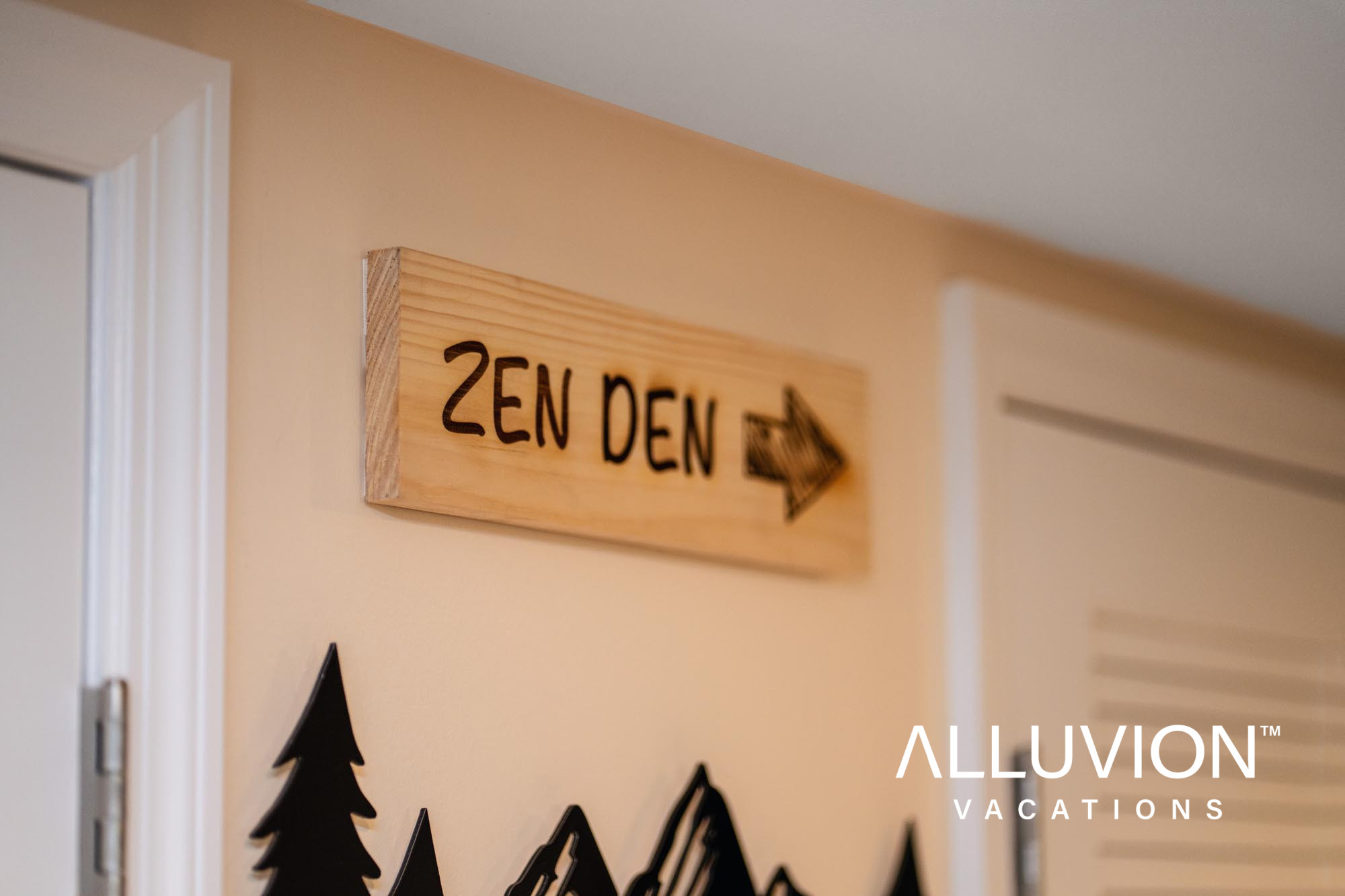 Zen Den: A Cozy, Pet-Friendly Airbnb Retreat Surrounded by Vienyards and Shwangunk Mountains in New Paltz, NY – Hudson Valley Airbnb Reviews – Presented by Alluvion Vacations