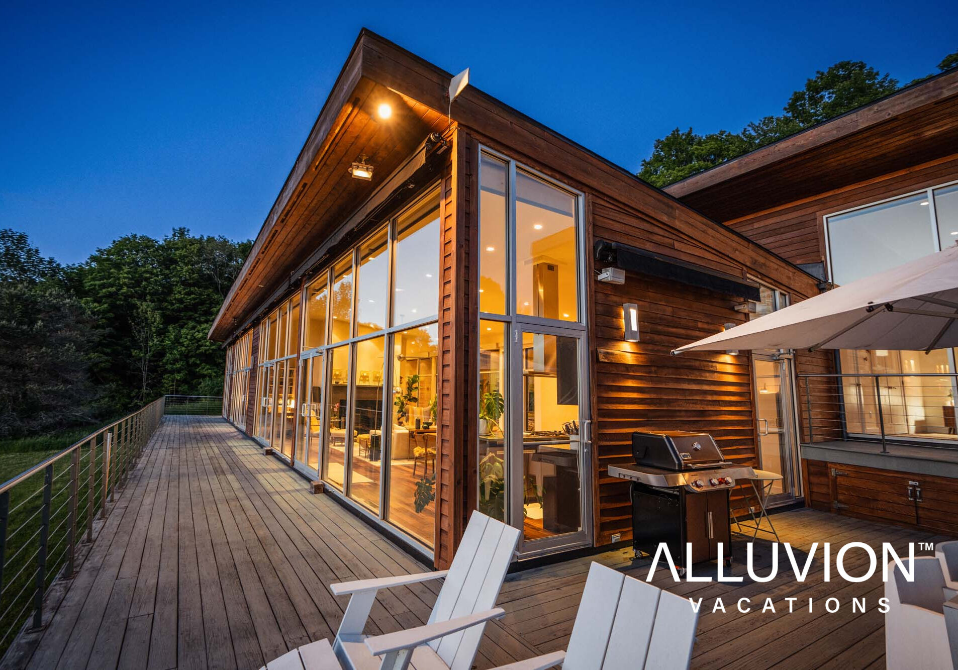 Discover The Roxbury Haus: A Luxurious Retreat in the Heart of the Catskill Mountains – Photography by Maxwell Alexander for Alluvion Media